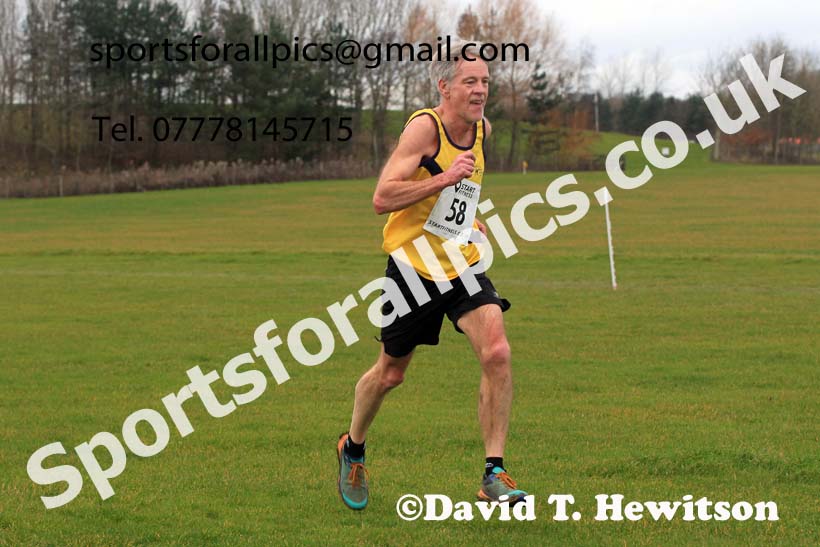 Mens 35 to 64 2023 NEMAA Cross Country, Croft Circuit, North Yorkshire. Photo: David T. Hewitson/Sports for All Pics